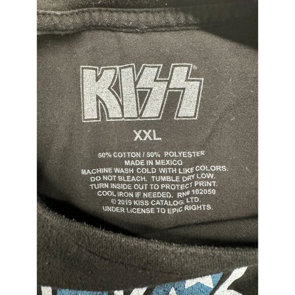 KISS Alive In 77 Tour Black Patriotic XXL T-Shirt Cotton/Polyester Mens Rock Ban - Picture 3 of 4